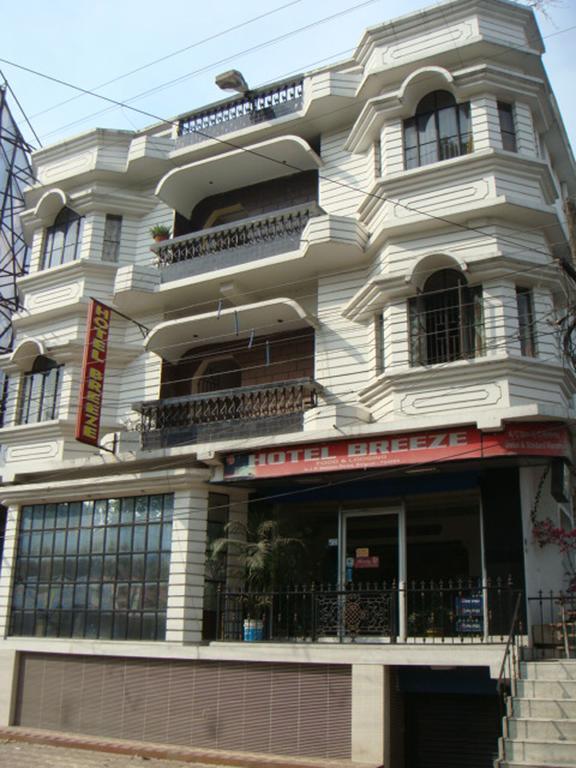 Breeze Hotel シリグリ エクステリア 写真